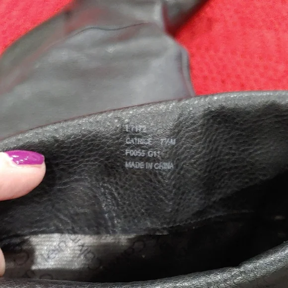 NEW Calvin Klein Stylish Black Knee-High Women's Boots - Picture 2 of 8